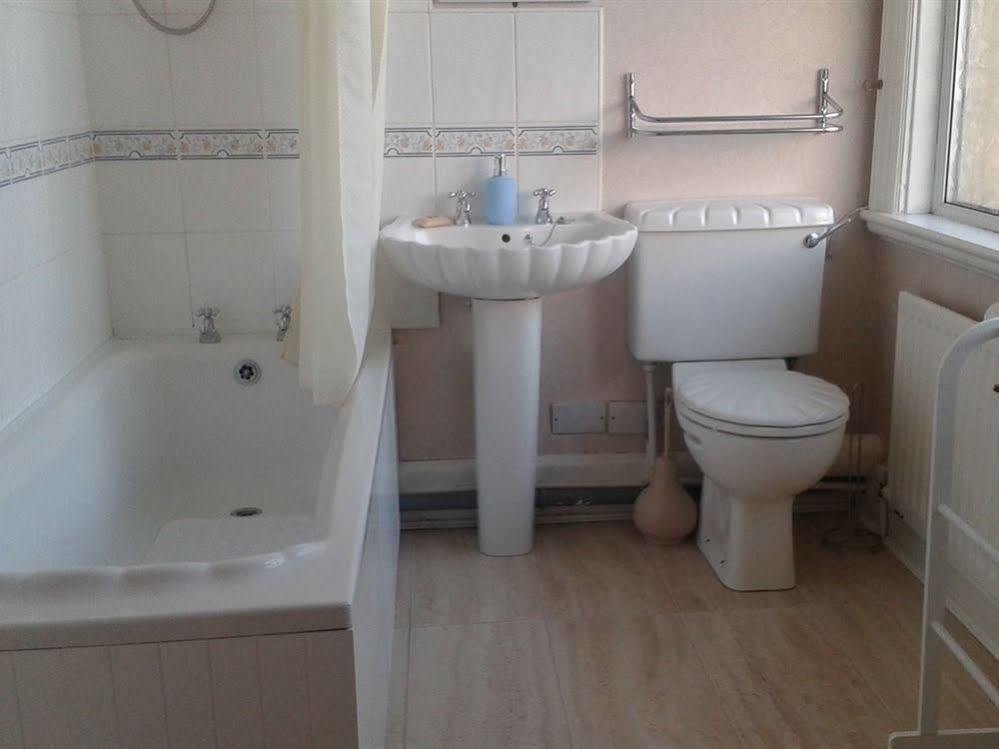 דורהם Gilesgate Moor Hotel מראה חיצוני תמונה